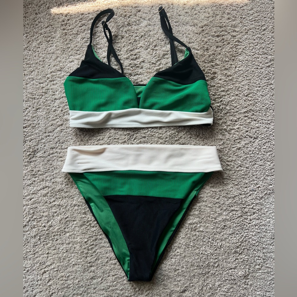 New Beach Riot Riza top + Alexis bikini size L - Picture 3 of 11